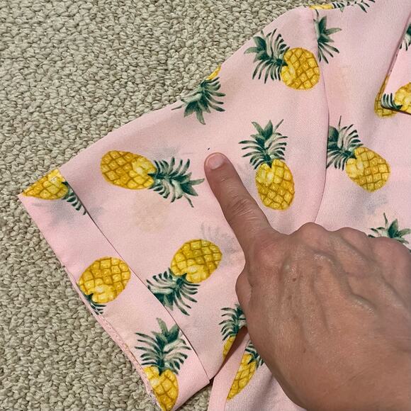 Lily White Pineapple Fruit Crop Tie Front Top / Blouse Short Sleeve Semi Sheeryu - Picture 7 of 7